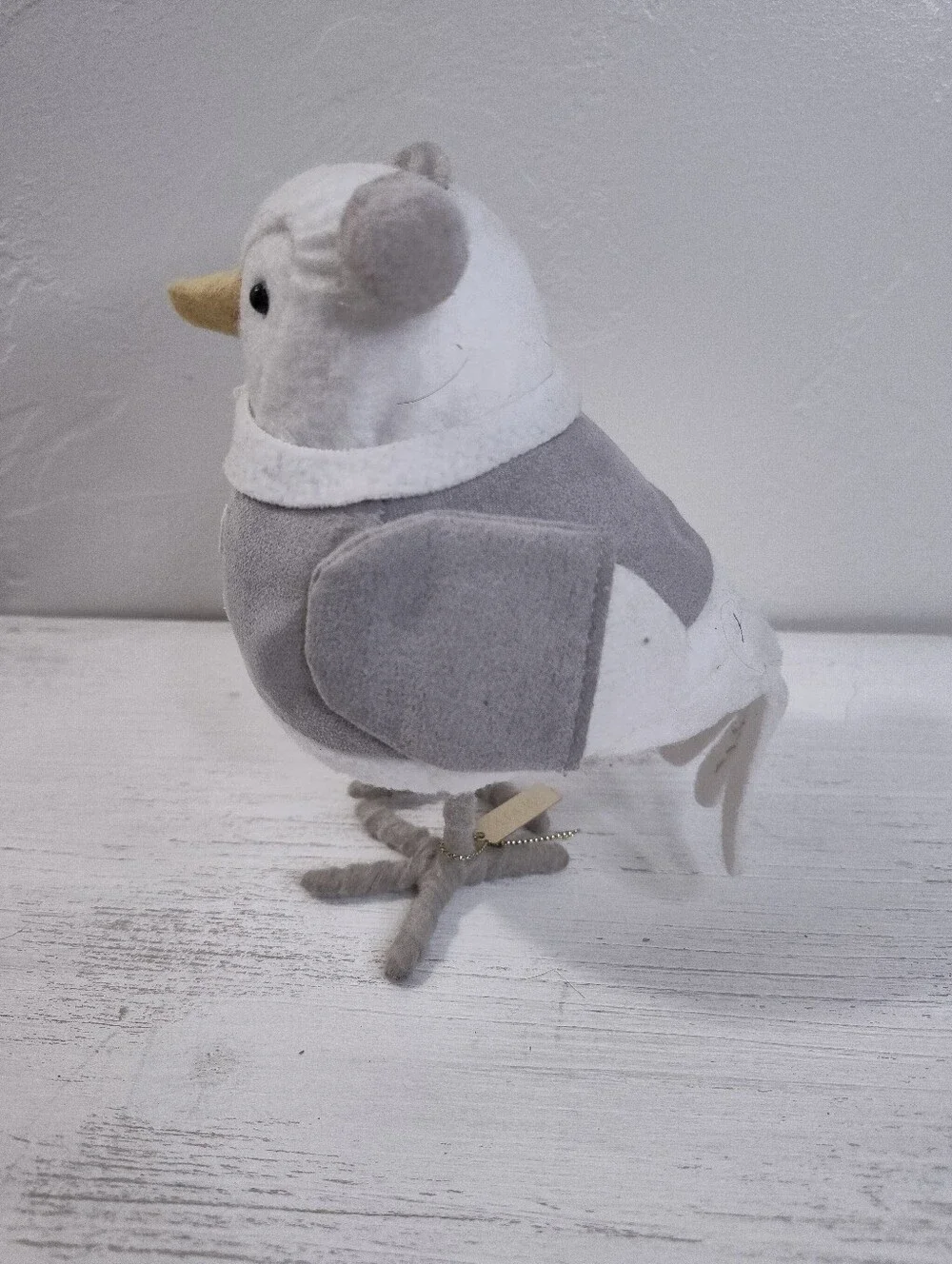 Wondershop 2023 Featherly Friends Loch 6